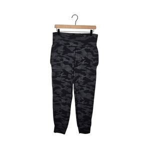 ATHLETA Salutation Camo Joggers Black/Gray Size Large